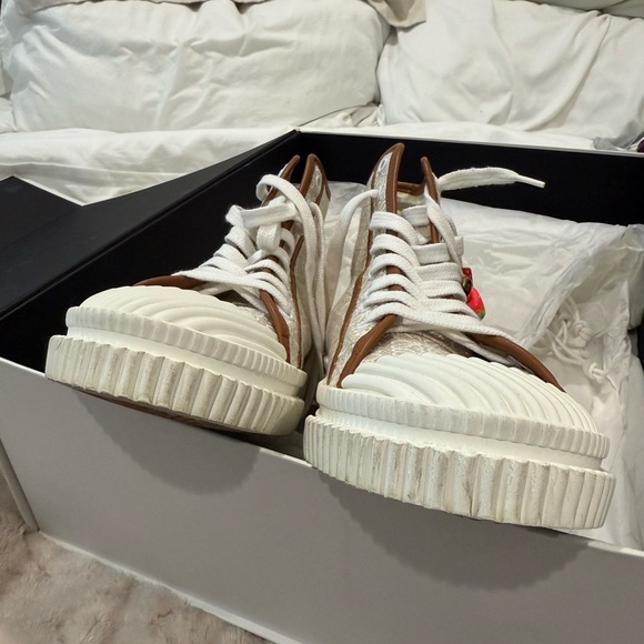 LOEWE Anagram High-Top Sneakers - Picture 4 of 8